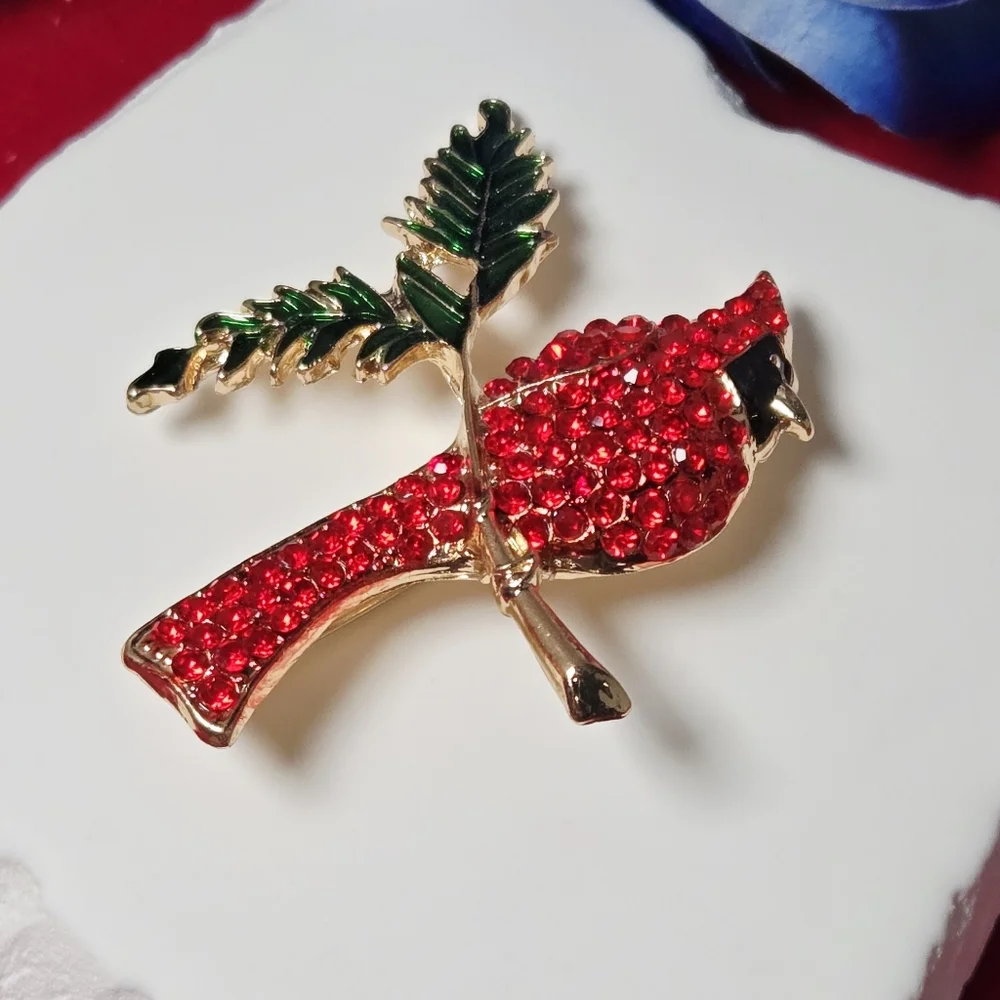 Red Rhinestone Cardinal Tree Branch Vintage Bird Brooch Scarf Pin Memorial Gift
